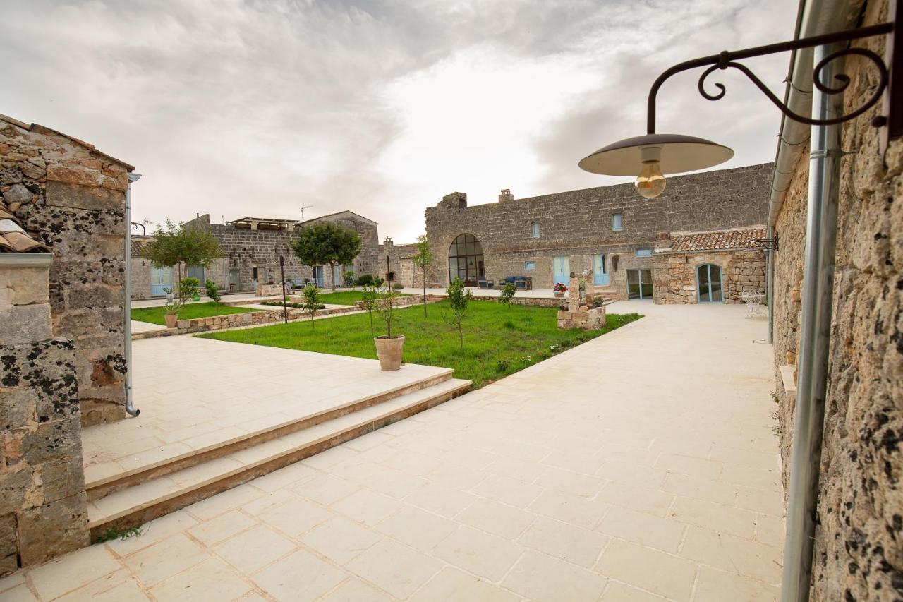 Masseria Violante Boutique Hotel รุฟฟาโน ภายนอก รูปภาพ
